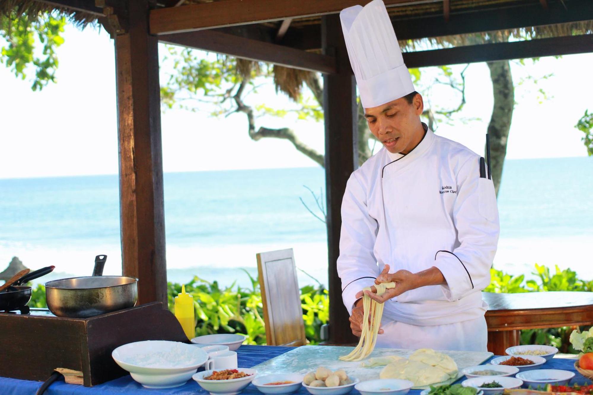Mangsit Suites By Holiday Resort Lombok Ngoại thất bức ảnh