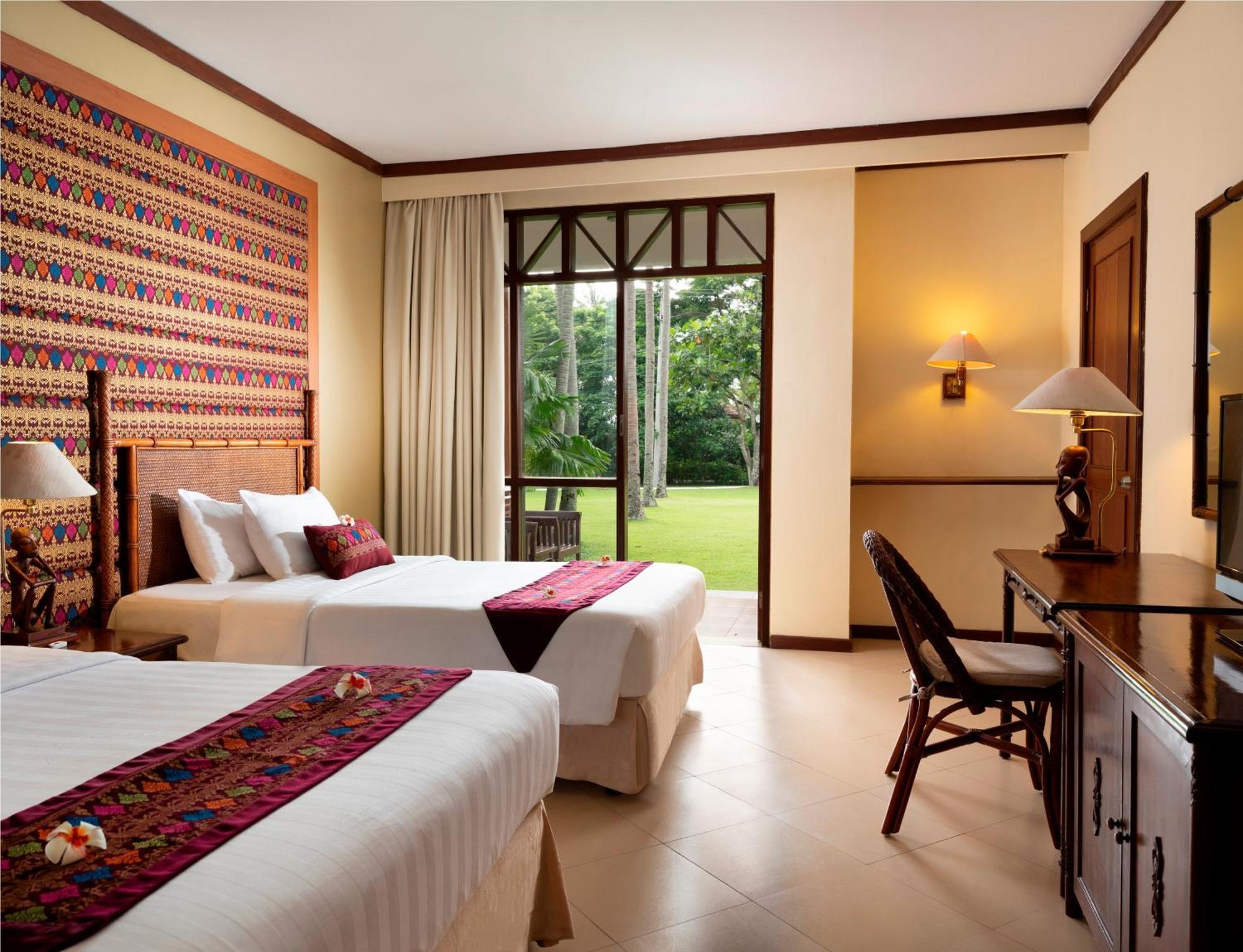 Mangsit Suites By Holiday Resort Lombok Ngoại thất bức ảnh