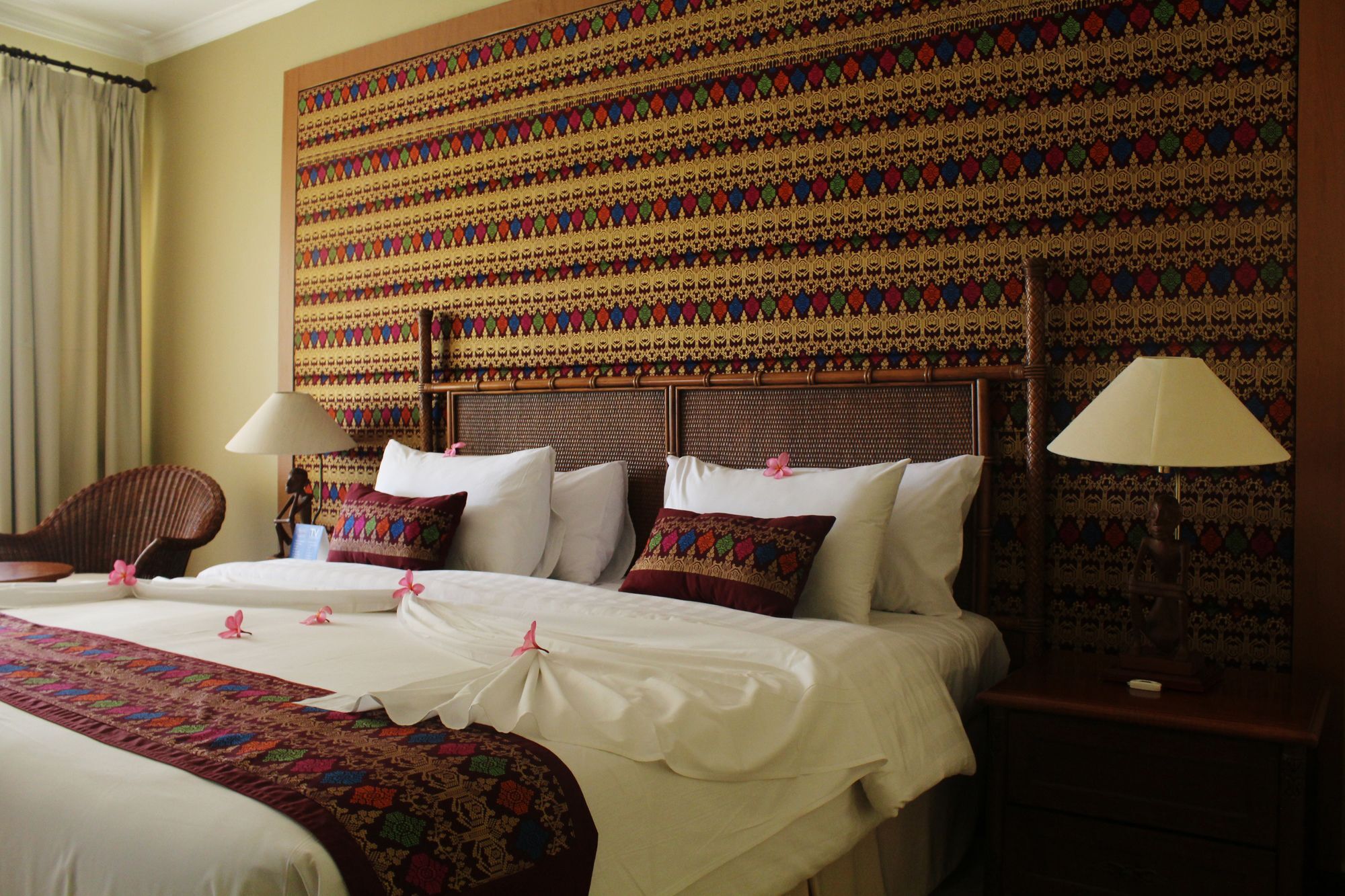 Mangsit Suites By Holiday Resort Lombok Ngoại thất bức ảnh
